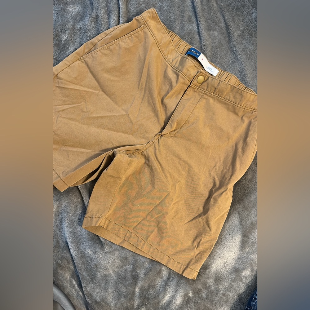 Old Navy Men's Tan Flat Front Shorts